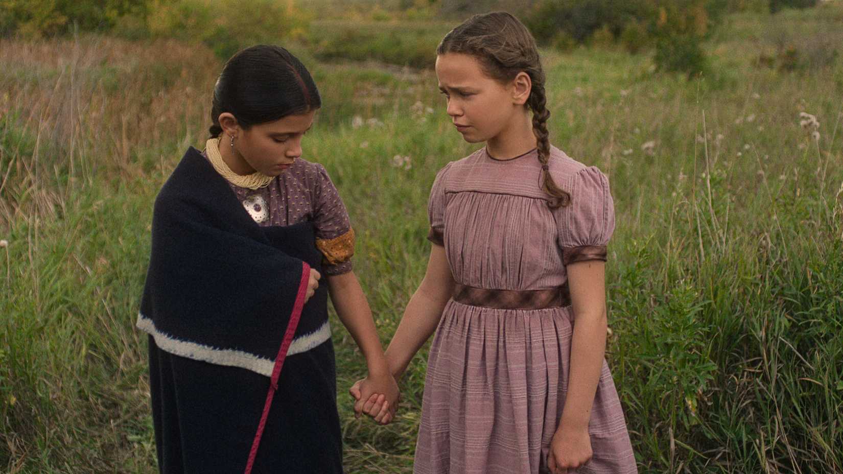 Wren Zhawenim Gotts as Good Eagle, Alice Halsey as Laura Ingalls in episode 108 of Little House on the Prairie.
