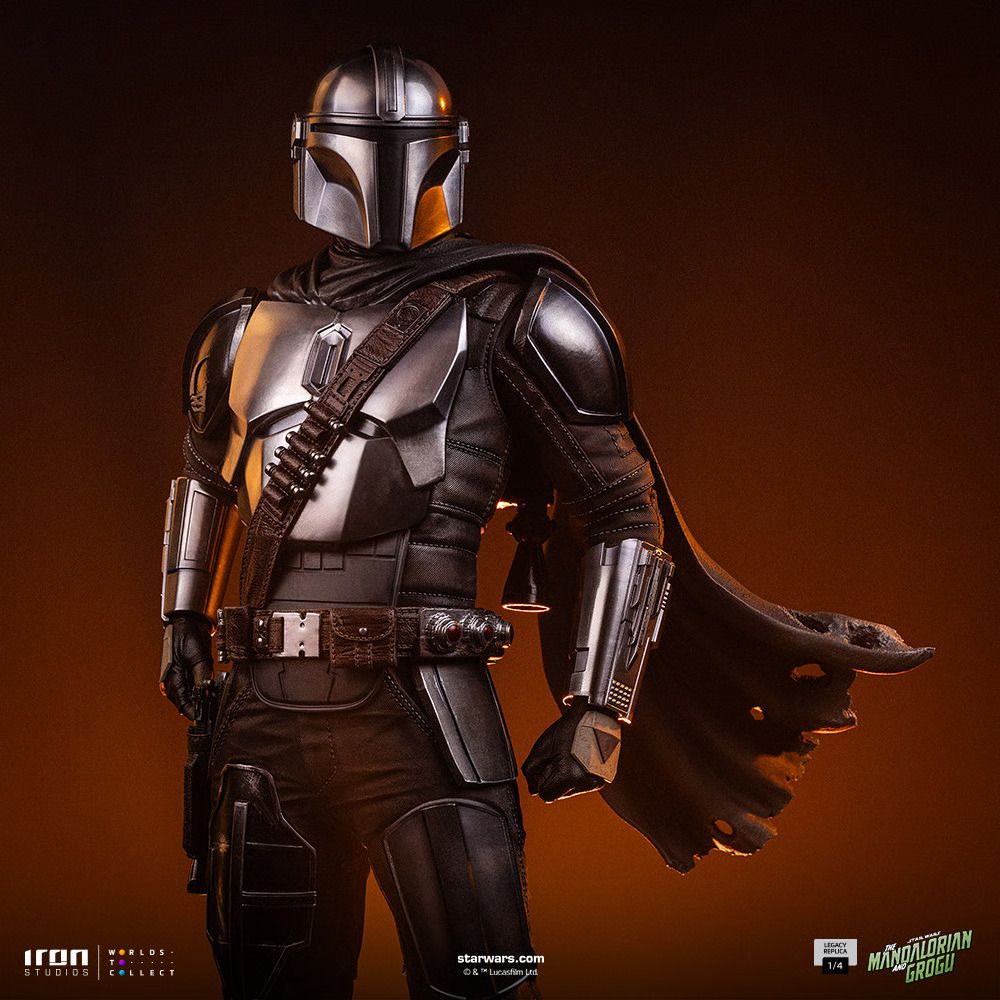 Mandalorian Statue 3