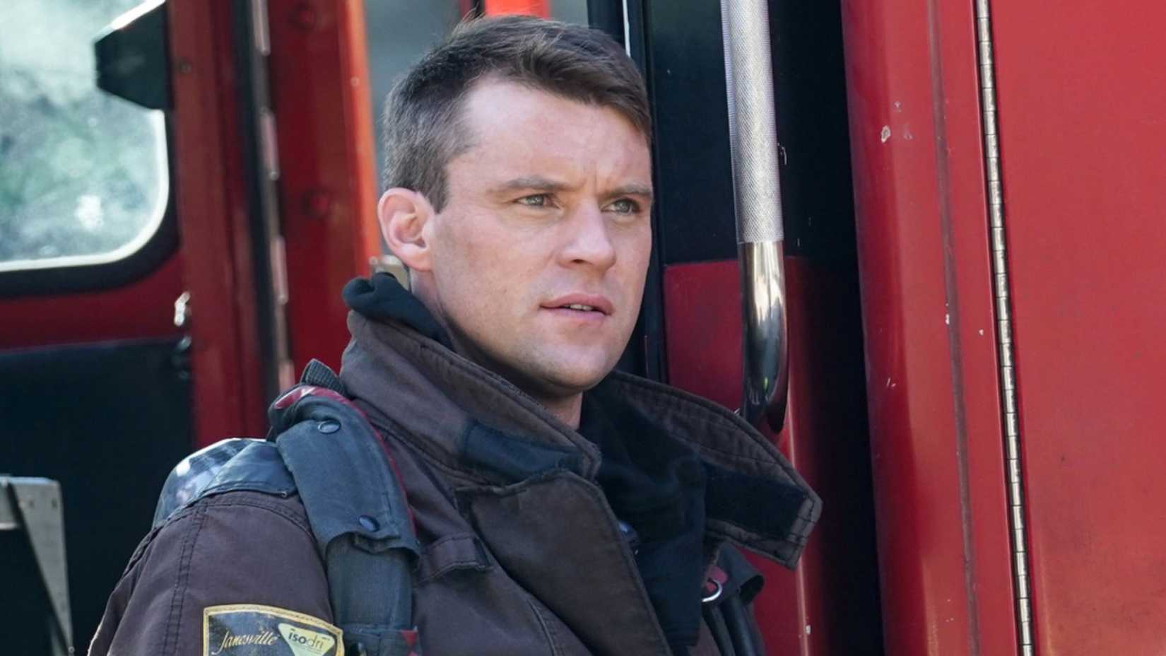 Casey leaning against Truck 81 in Chicago Fire season 10