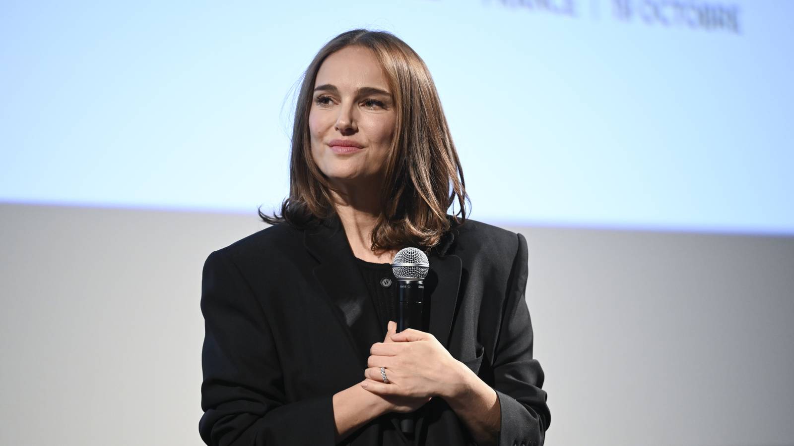 Natalie Portman Officially Adapting Upcoming Sci-Fi Movie Based On ...