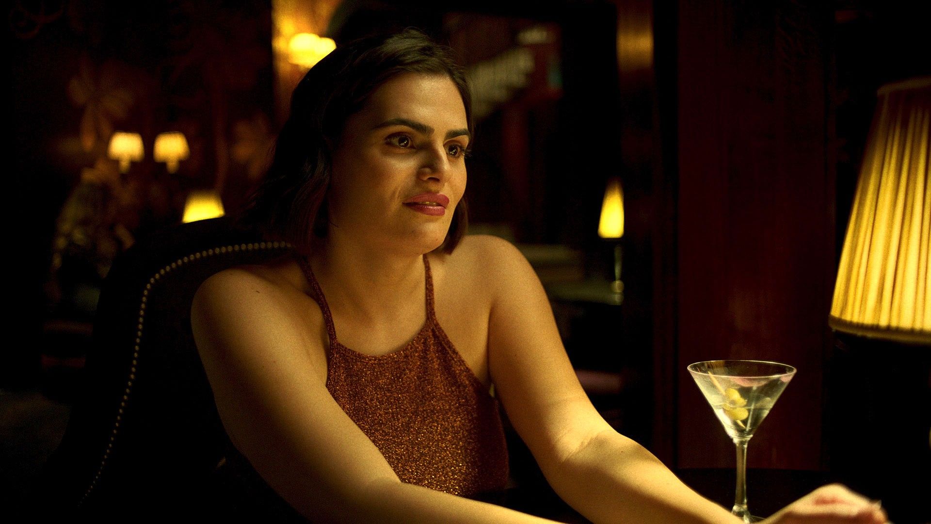 You Meets Fleabag In Netflix's 7-Part Psychological Thriller With Near-Perfect RT Score image