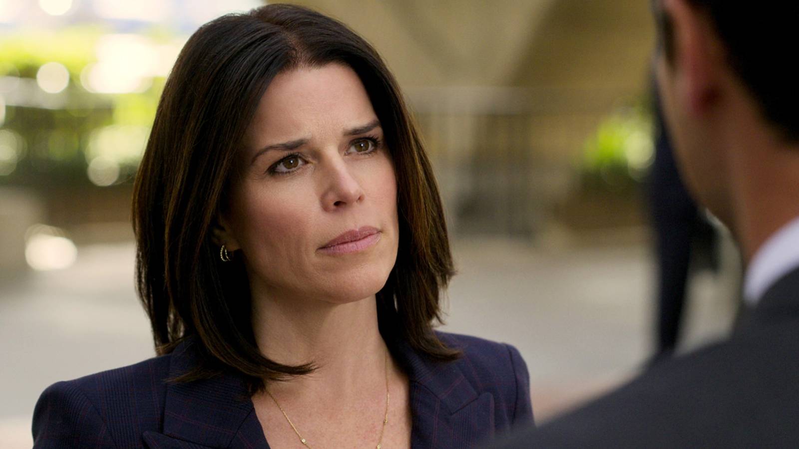 HBO Max's Upcoming Drama Gives Neve Campbell A Proper Lincoln Lawyer Replacement