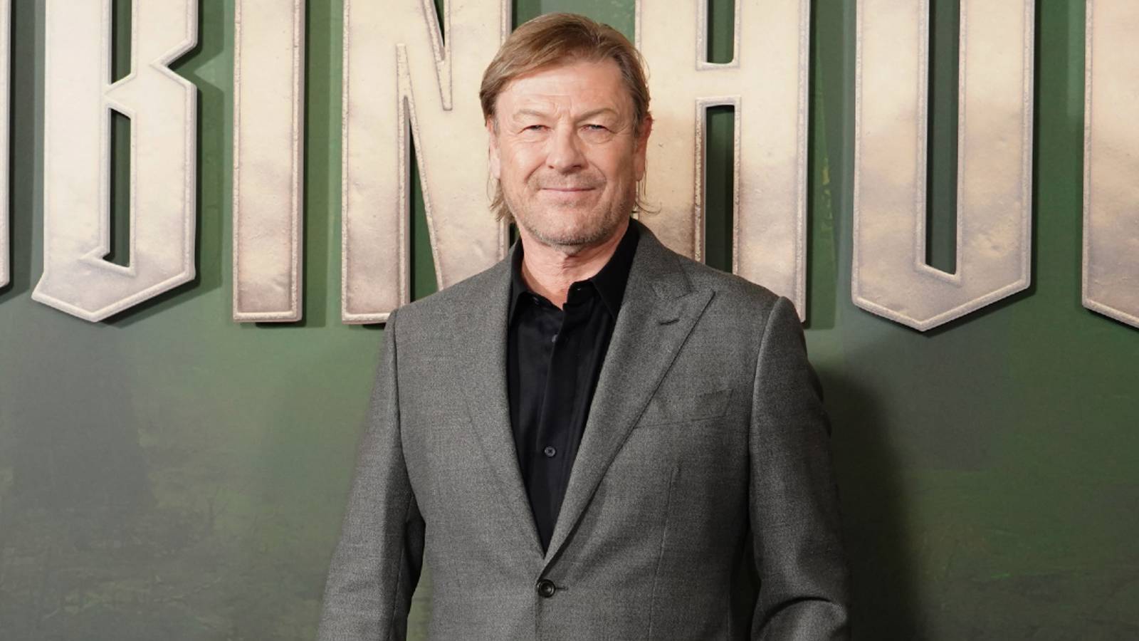 Sean Bean at the premiere of Robin Hood