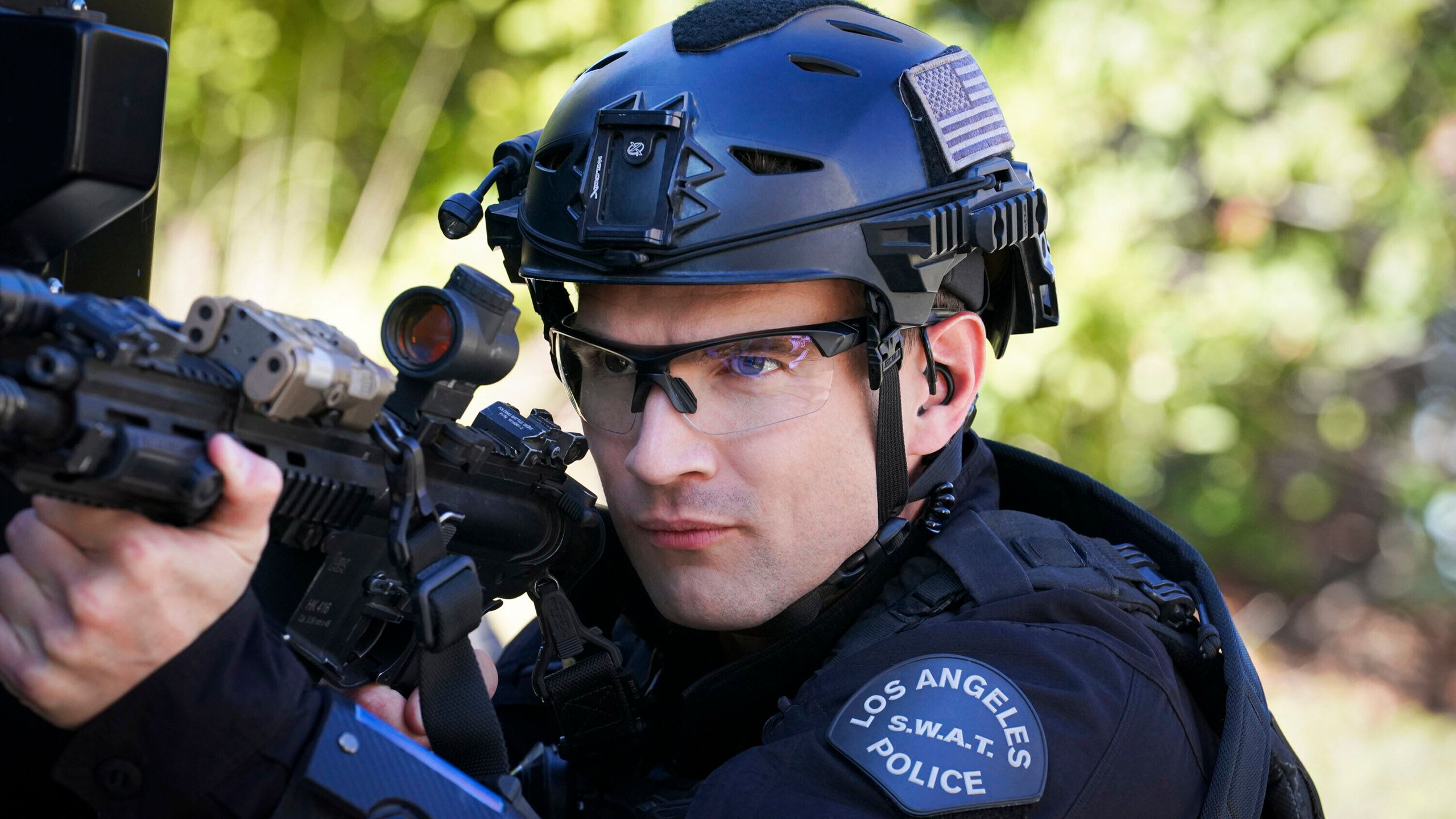 Every Main Character & Actor Who Left S.W.A.T (& Why) image
