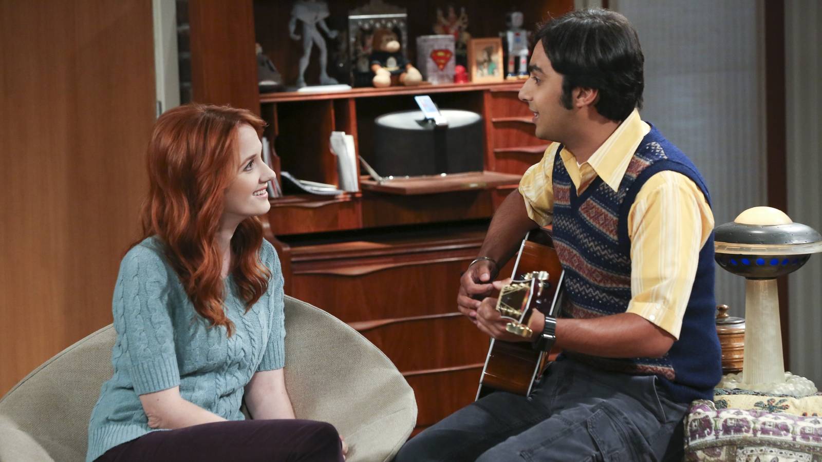 Every Romantic Relationship Raj Had In The Big Bang Theory Ranked