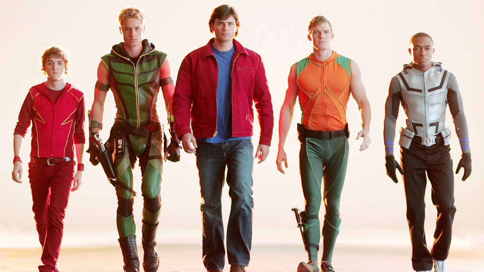 Tom Welling Addresses Smallville Revival’s Future Amid Warner Bros. Merger