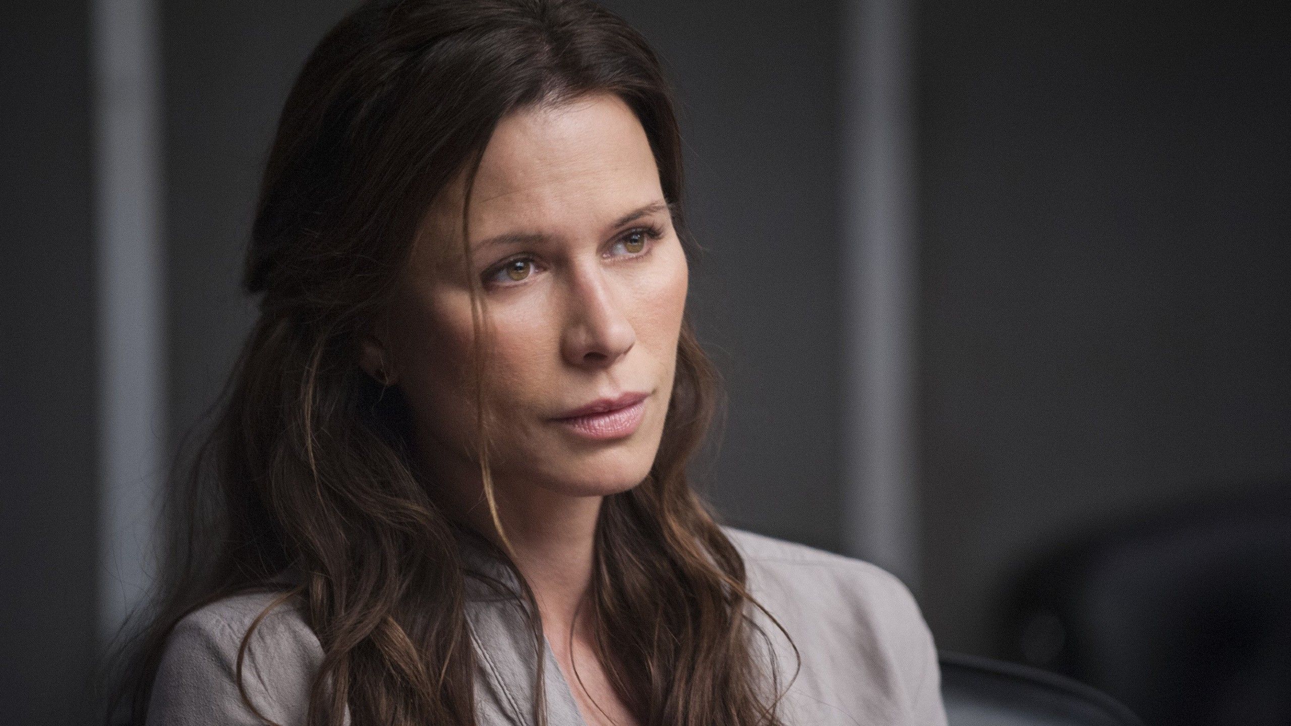 How Rachel Scott Exited The Last Ship (& Why Rhona Mitra Left) image