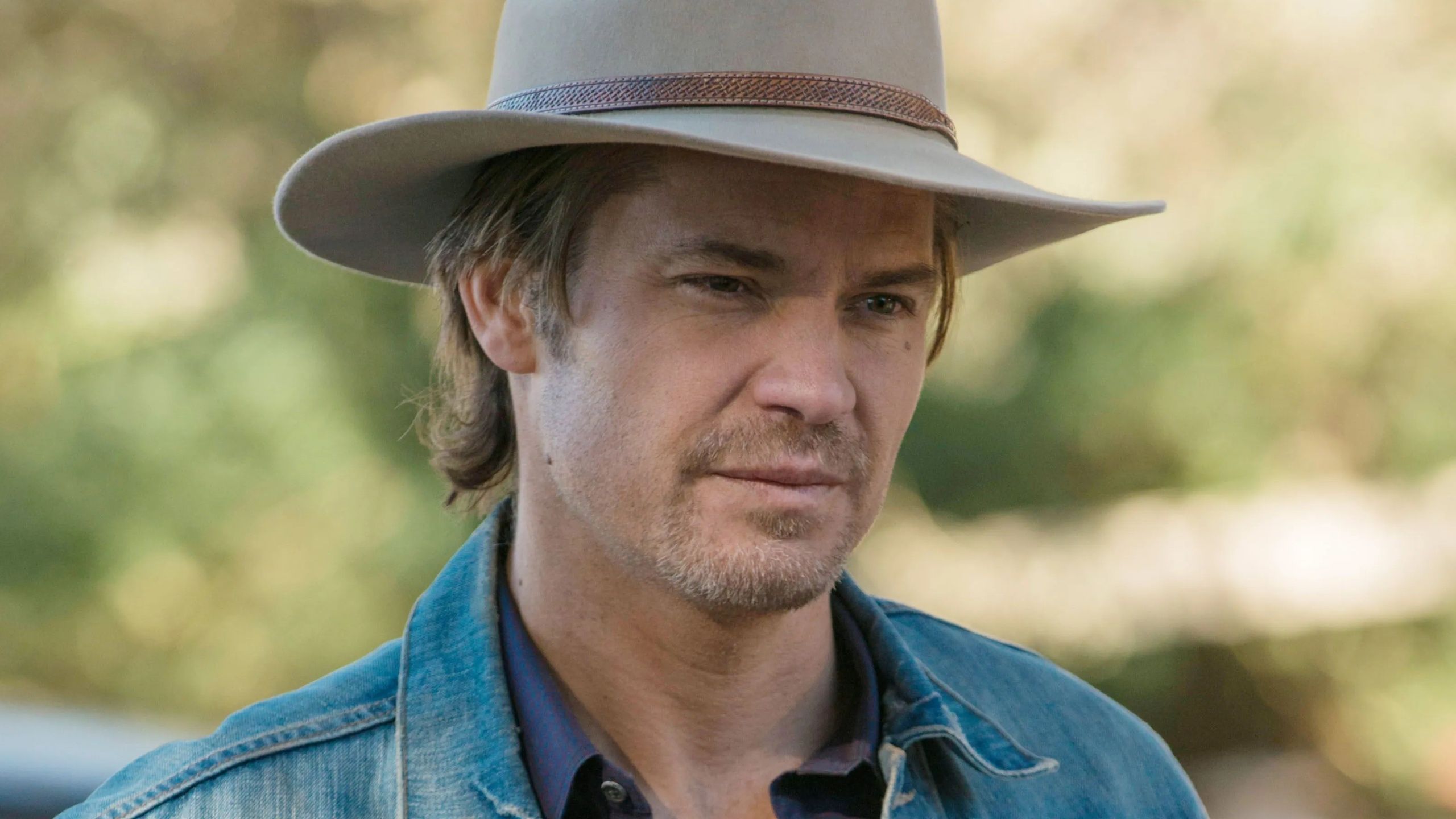 Timothy Olyphant's Canceled Netflix Sci-Fi Show Is A Hidden Gem image