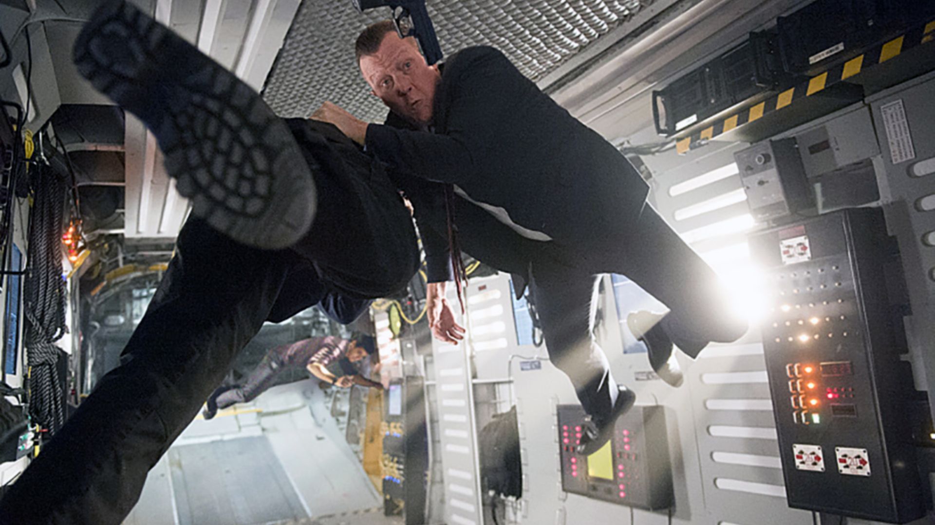 Forgotten 4-Part Sci-Fi Drama From Reacher Creator Is A Hidden Gem On Paramount+