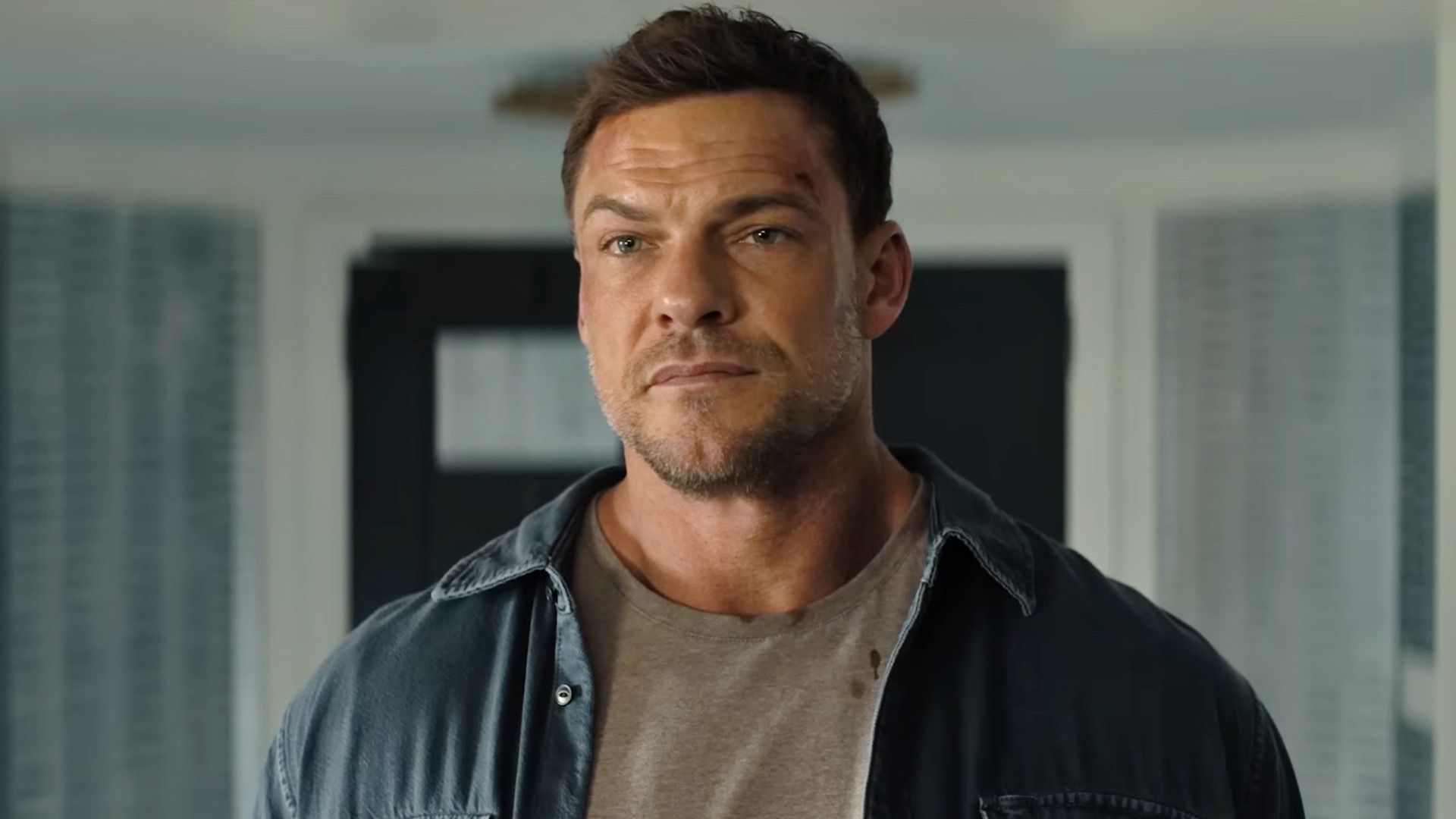 Reacher Season 4 Changes Alan Ritchson’s Prime Video Formula In 1 Key Way