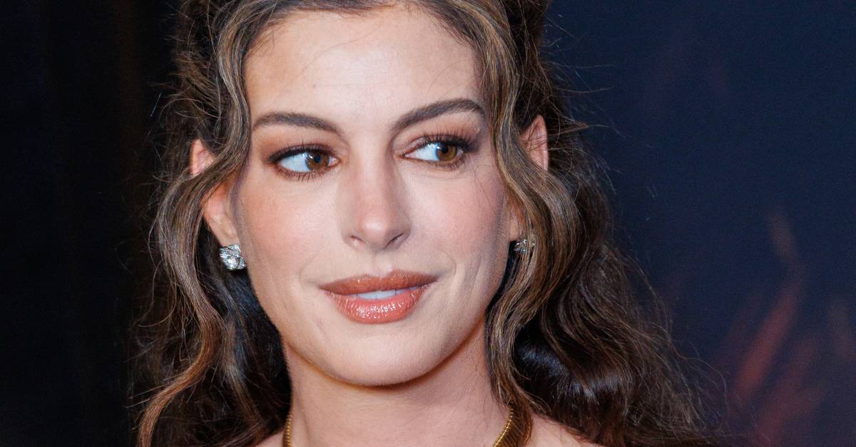 screenrant.com - Abigail Stevens - Anne Hathaway's Lowest-Grossing Movie Of The Year Takes The World By Storm On HBO Max
