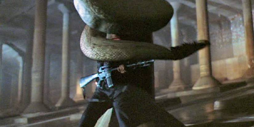 A snake attacking a prison guard in Boa (New Alcatraz)