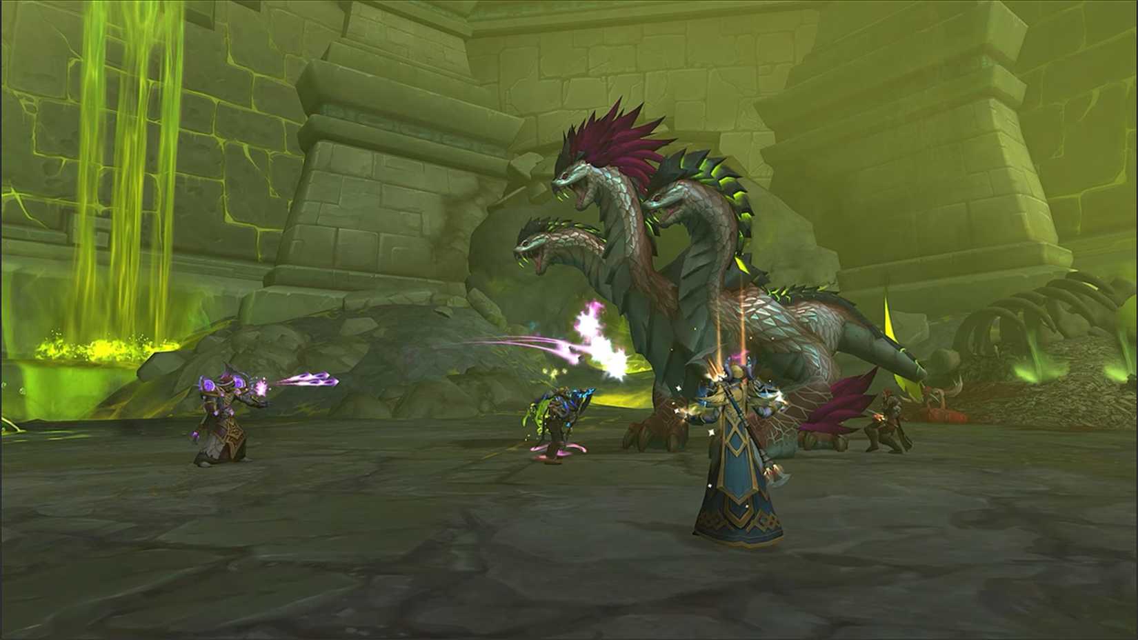 Altar of Fangs dungeon battle in WoW Midnight Curse of UlaTek