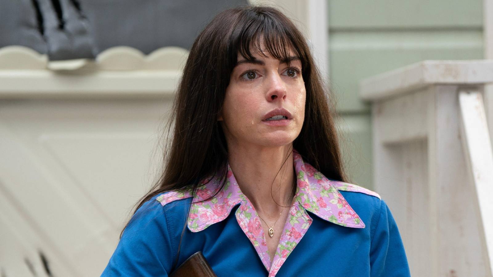 Anne Hathaway in The End of Oak Street