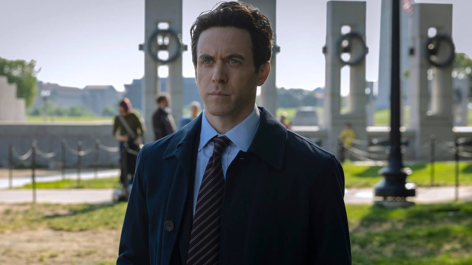 Silo Author Defends Major Book Change In Apple TV Series: “It’s An Improvement” Silo Author Defends Major Book Change In Apple TV Series: “It’s An Improvement”