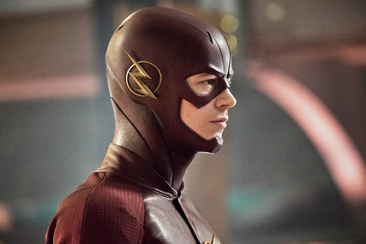 Tom Cavanagh as Eobard Thawne in the DC TV masterpiece episode Out of Time