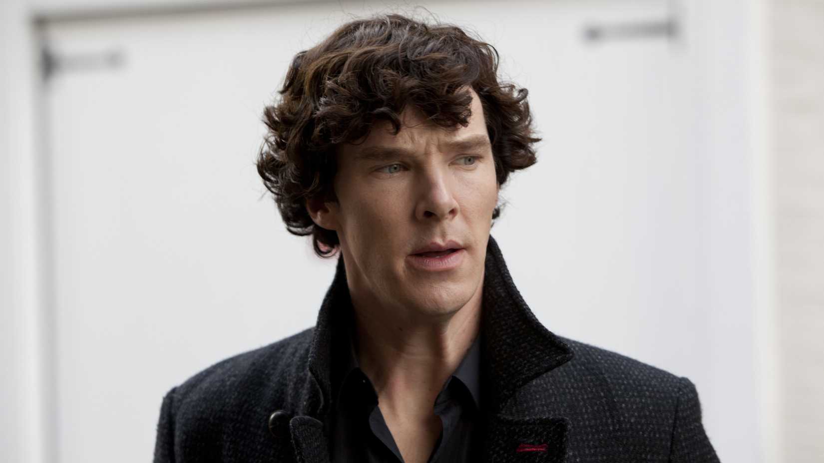 Benedict Cumberbatch as Sherlock Holmes in Sherlock season 2