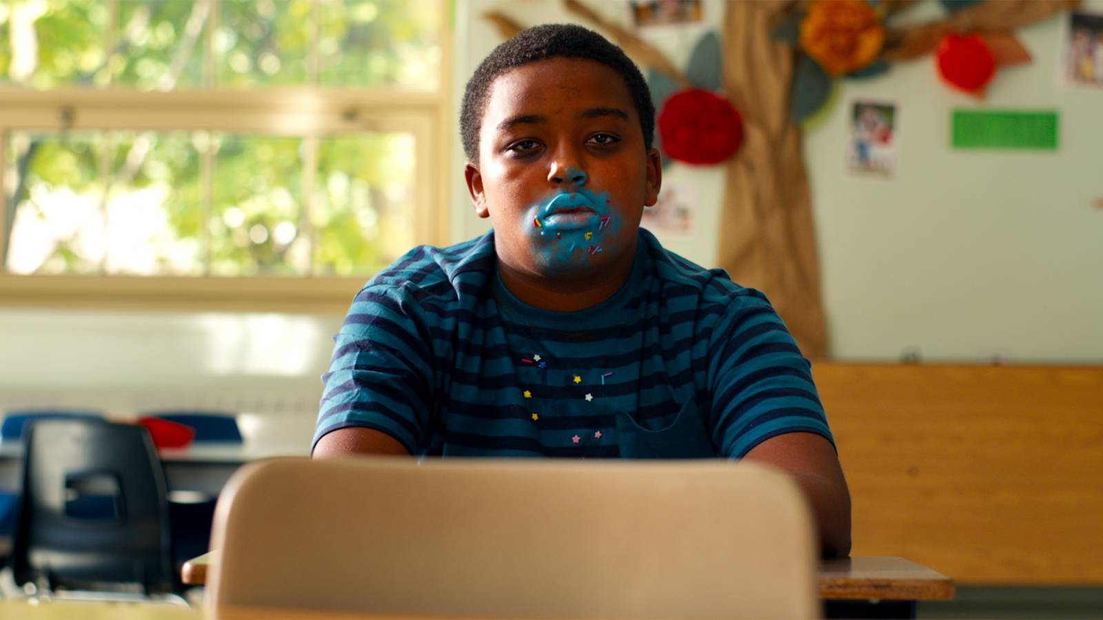 School Children Give Off The Eeriest Vibes In New Ice Cream Man Clip