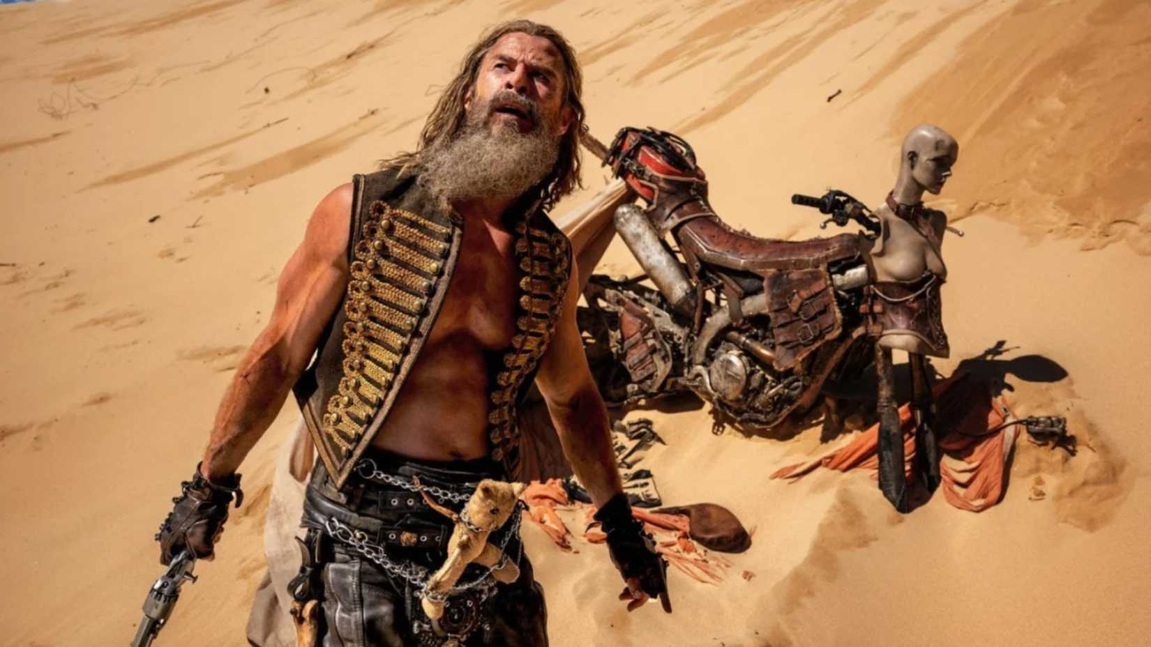 Chris Hemsworth as Dementus looking up in Furiosa