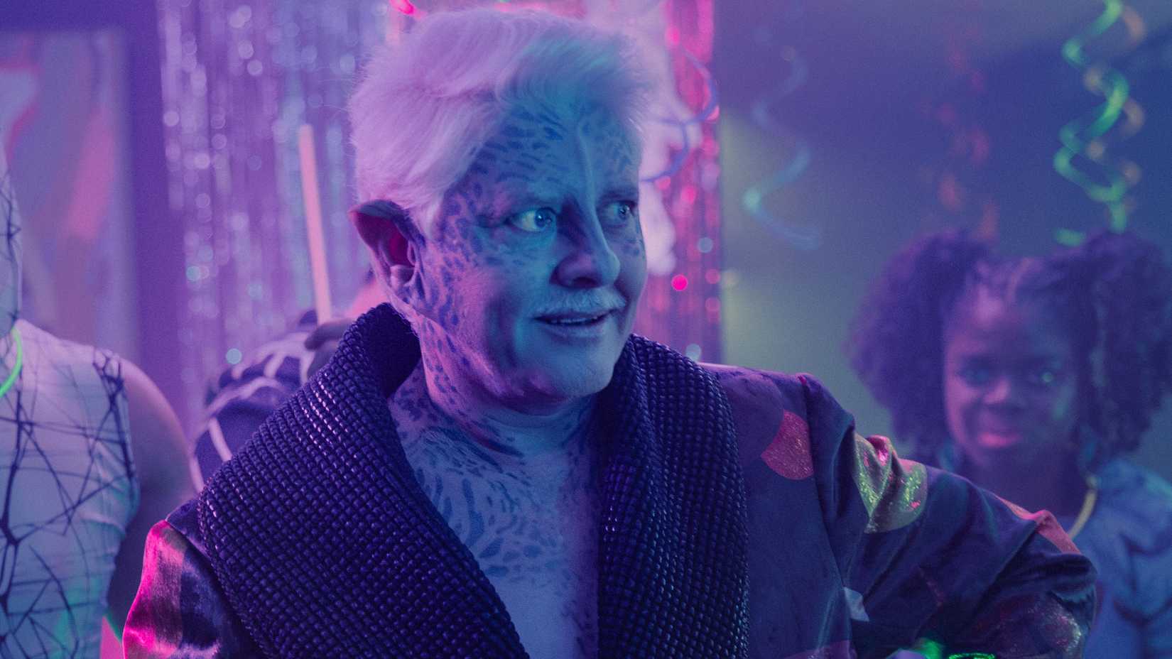 Dave Foley as Dendru