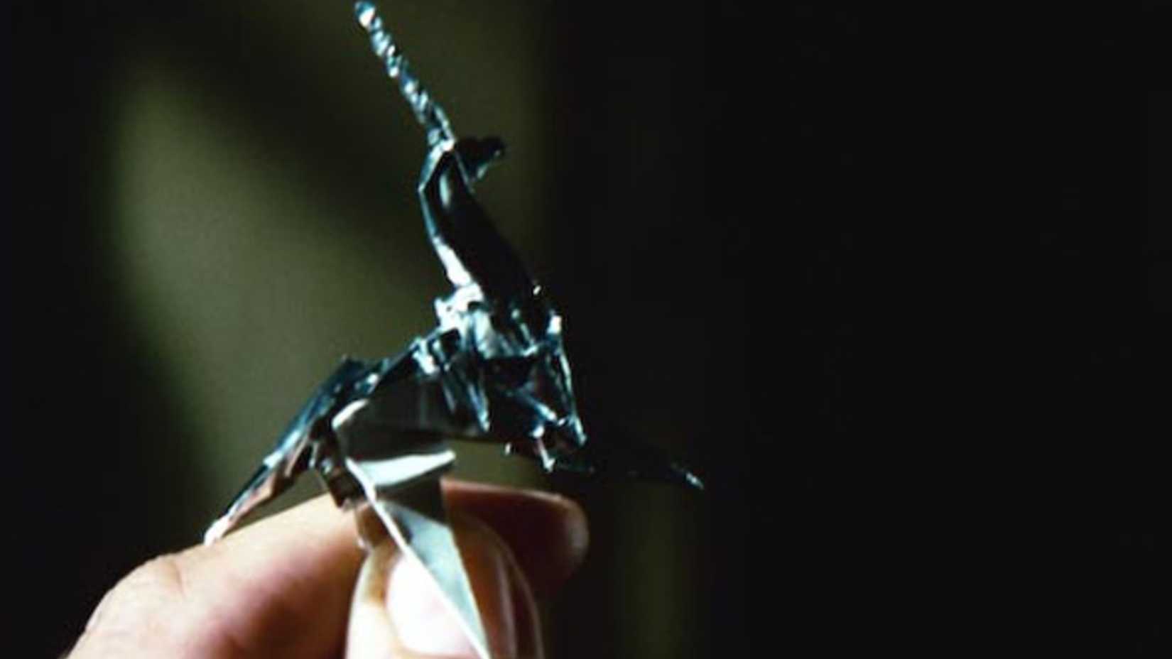 deckard discovers the unicorn origami in blade runner