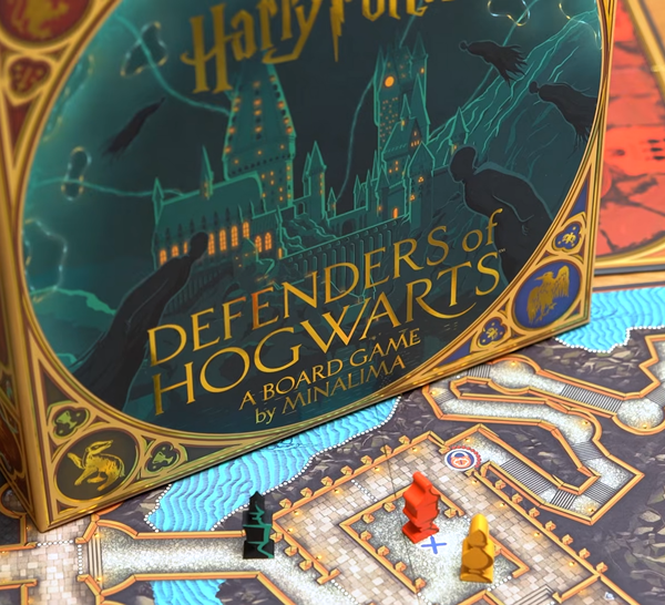 Defenders of Hogwarts Box
