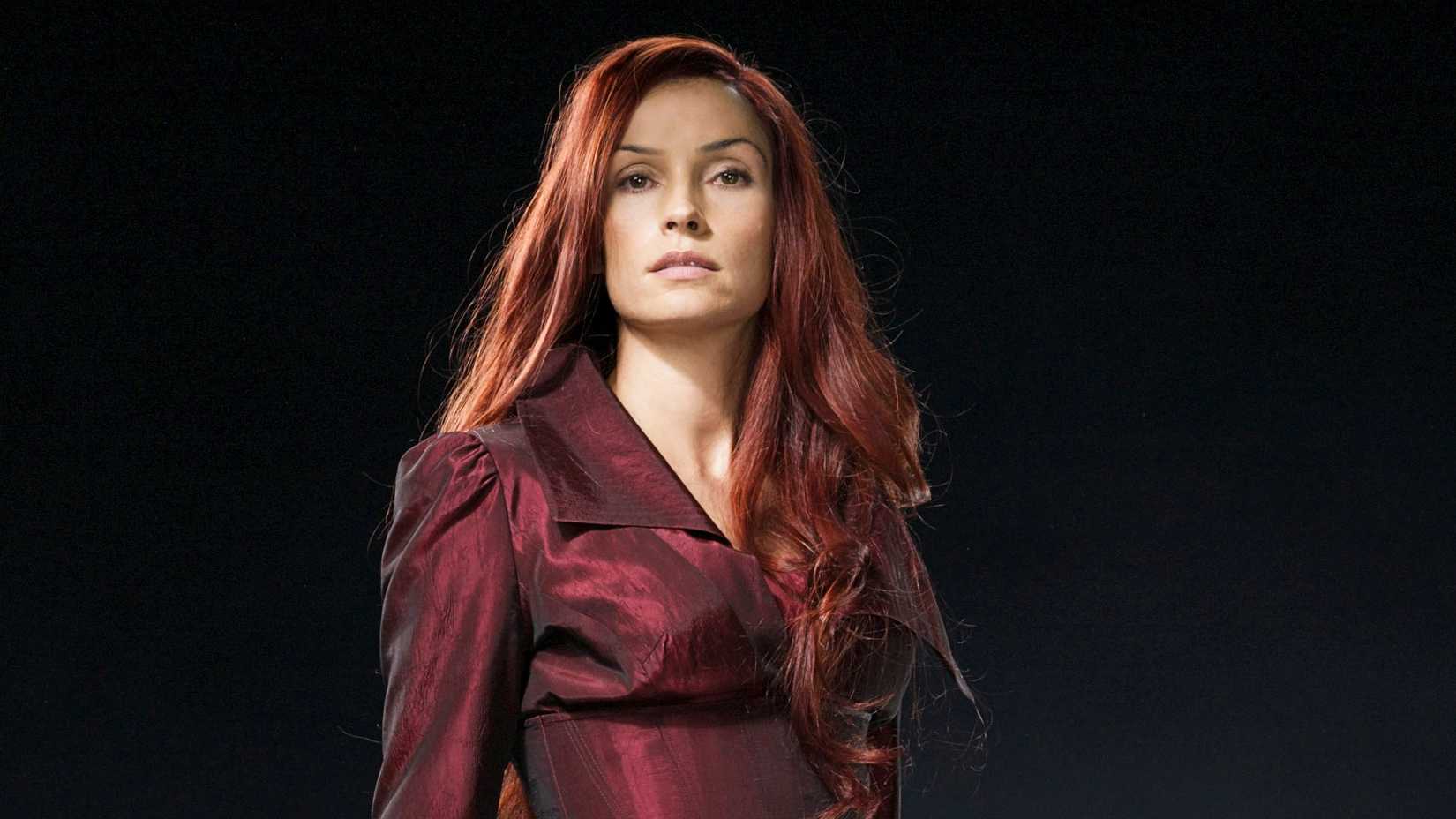 Famke Janssen as Jean Grey in X-Men: The Last Stand photoshoot