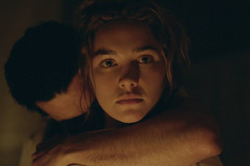 After 74 Years, Florence Pugh's New Netflix Show Totally Changes One Of ...