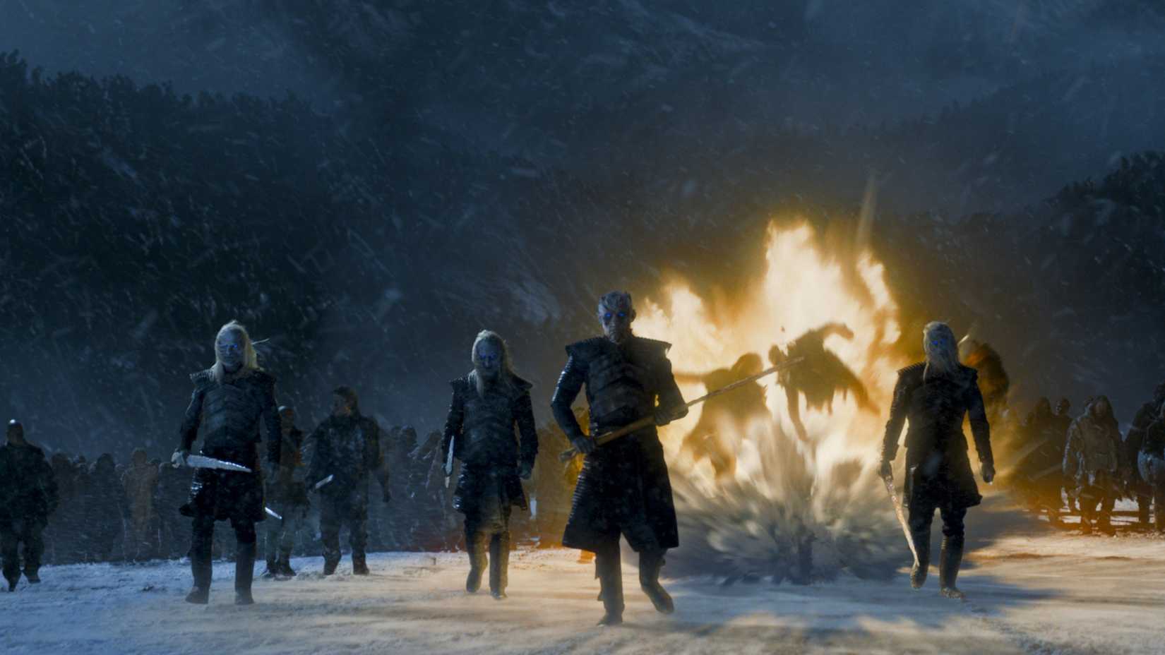 Game of Thrones white walkers around bonfire-1