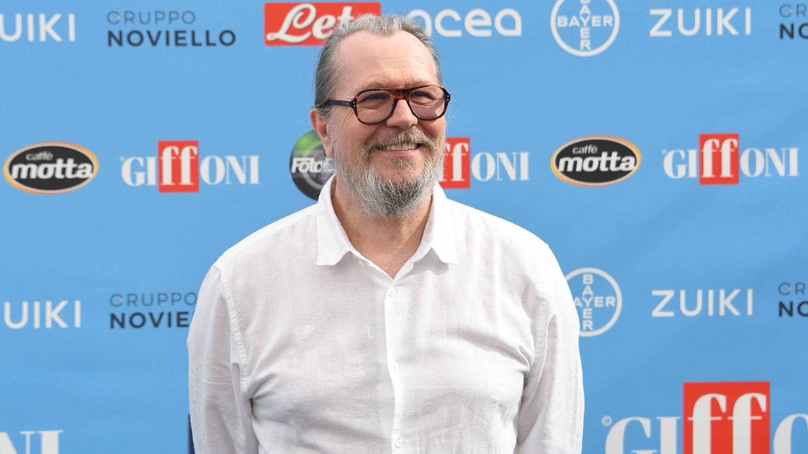 Gary Oldman smiling at the Giffoni Film Festival