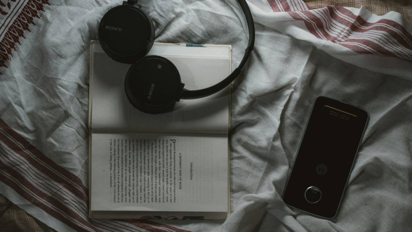You May Already Have Access To Hundreds Of Free Audiobooks Without Even Knowing It