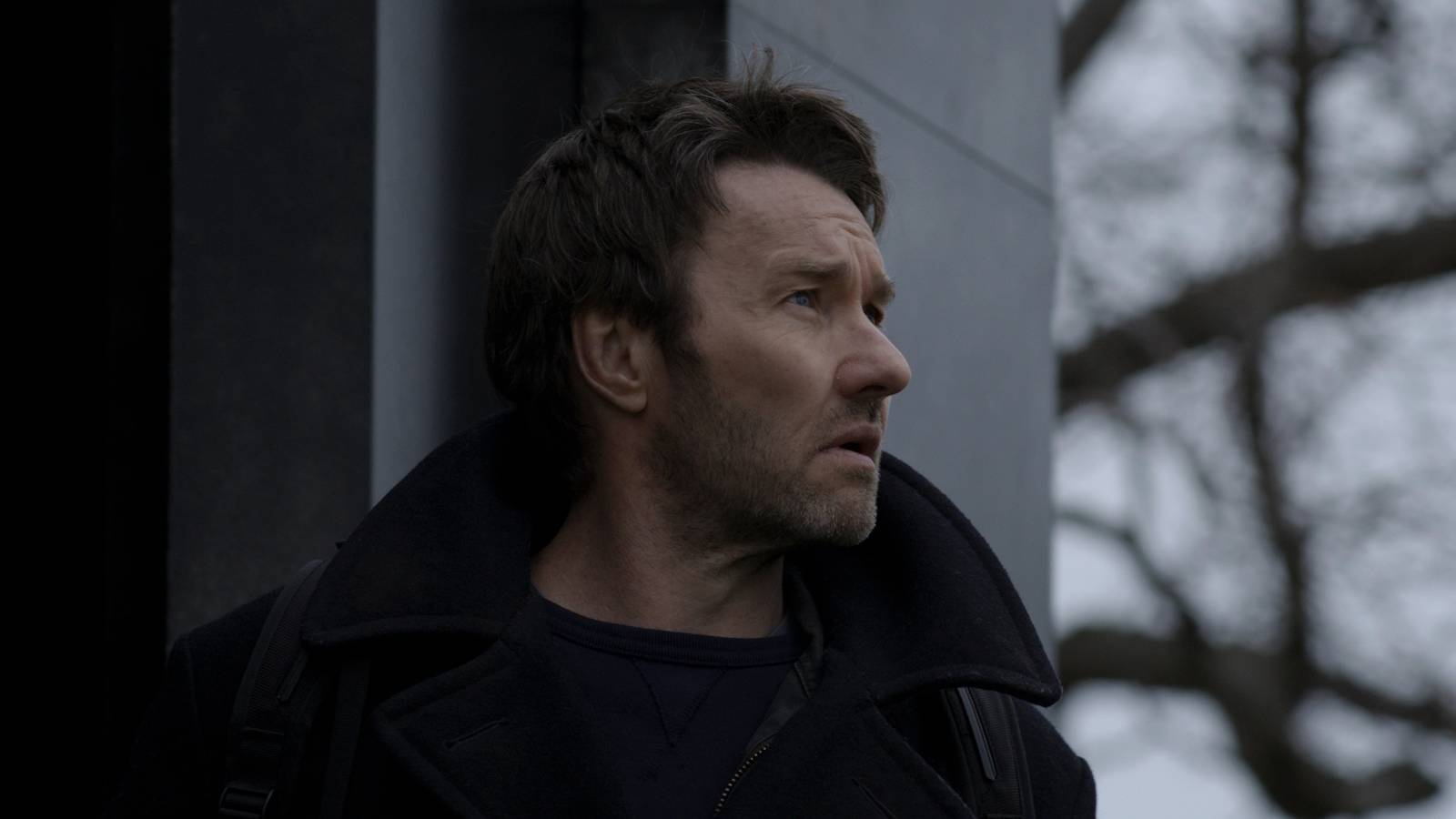 Dark Matter Season 2 Review: Apple TV's Ambitious Sci-Fi Dreams A Little Too Big