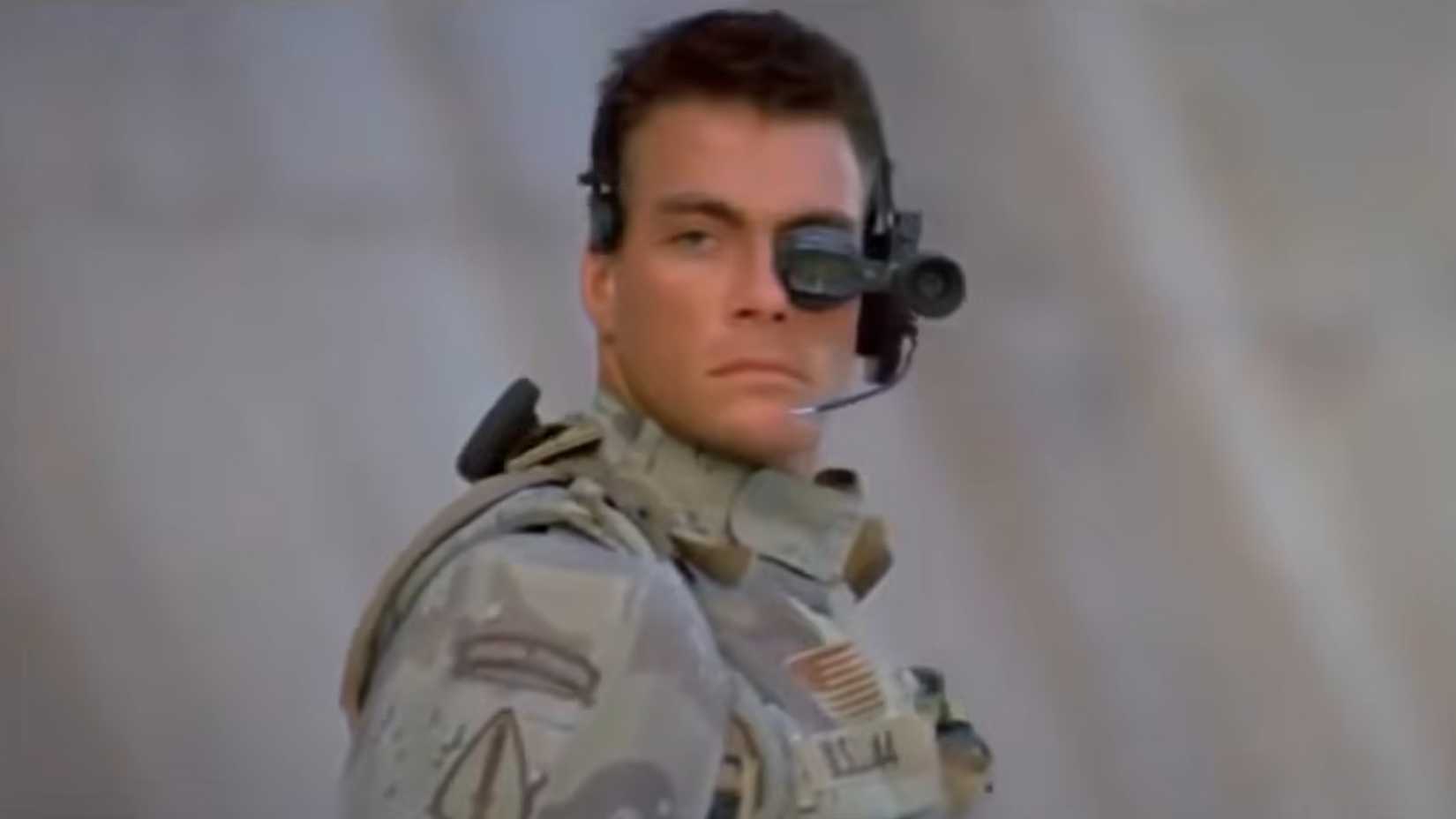 jean claude van damme wearing head gear in Universal Soldier