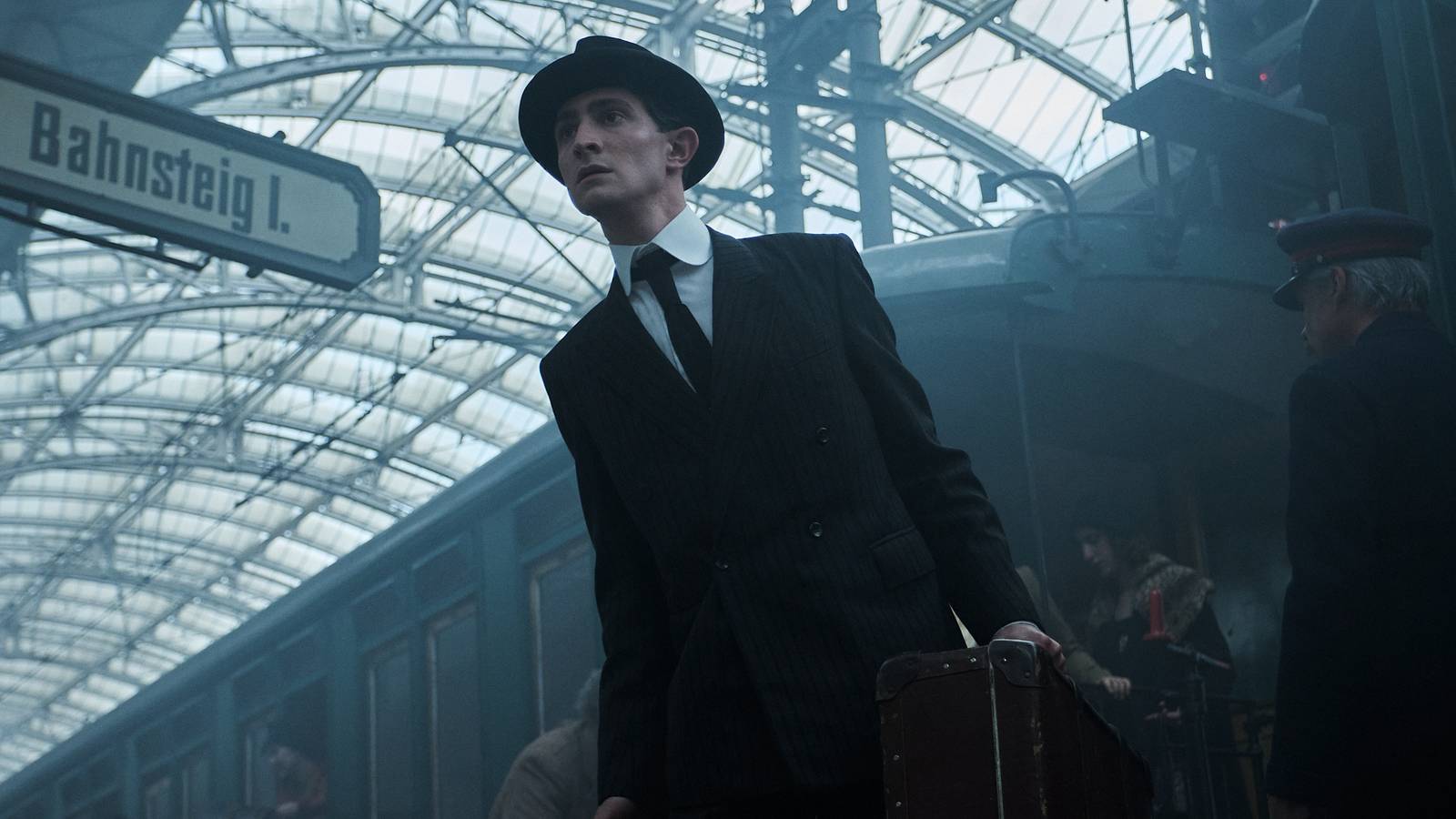 Franz Review: Ambitious Kafka Biopic Is Short On Insight