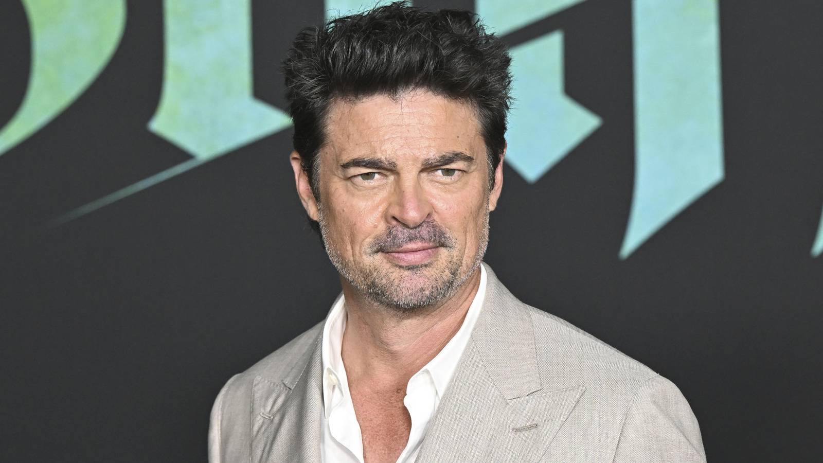 Karl Urban's Horror Classic With All-Time Great Opening Scene Is Leaving Streaming