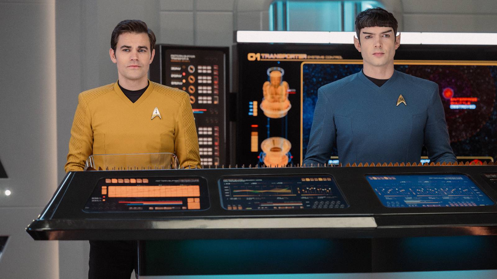Kirk Learning Spock’s Secrets Threatens To Break Star Trek Canon