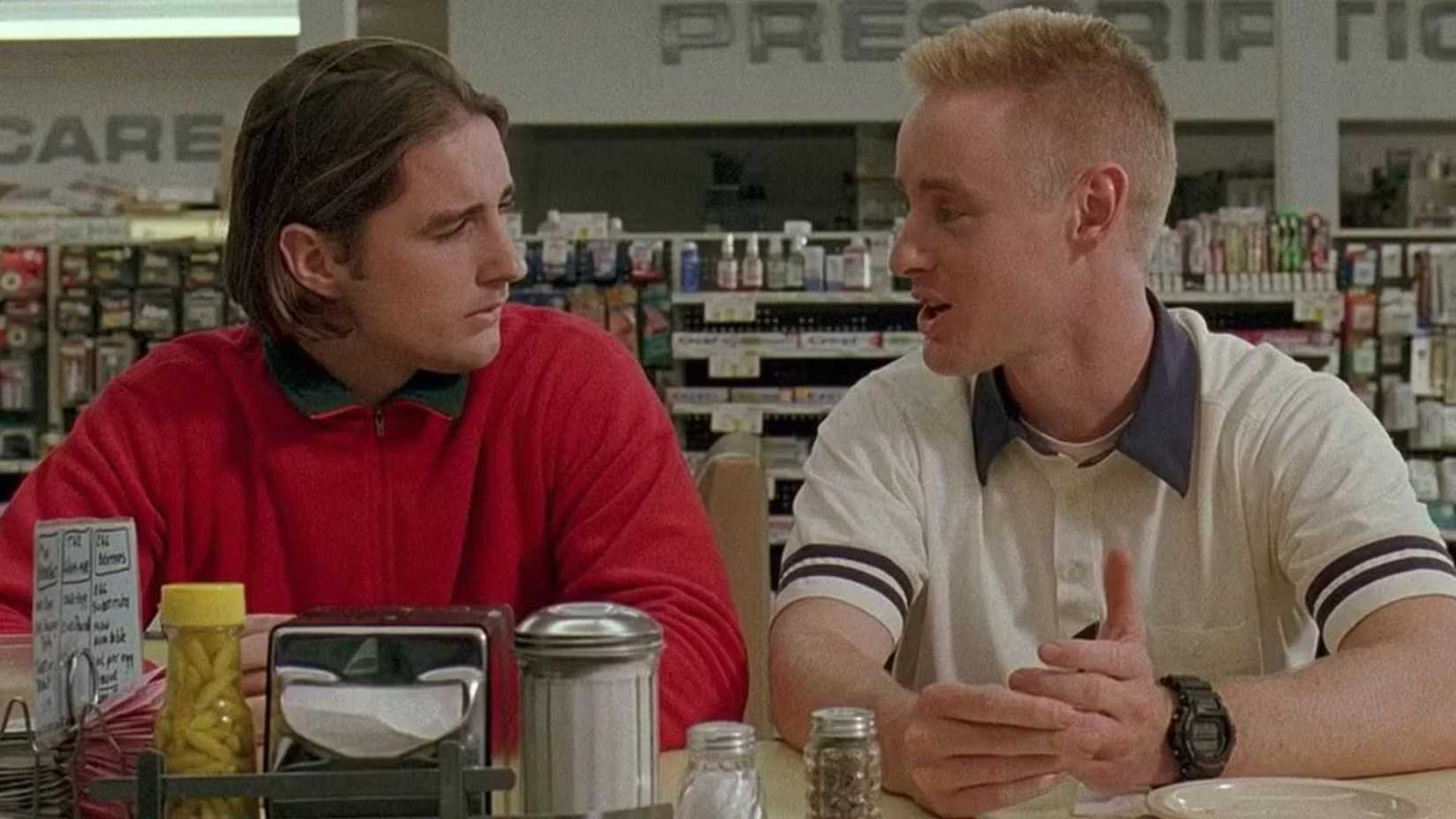 Luke and Owen Wilson as Anthony and Dignan in Bottle Rocket