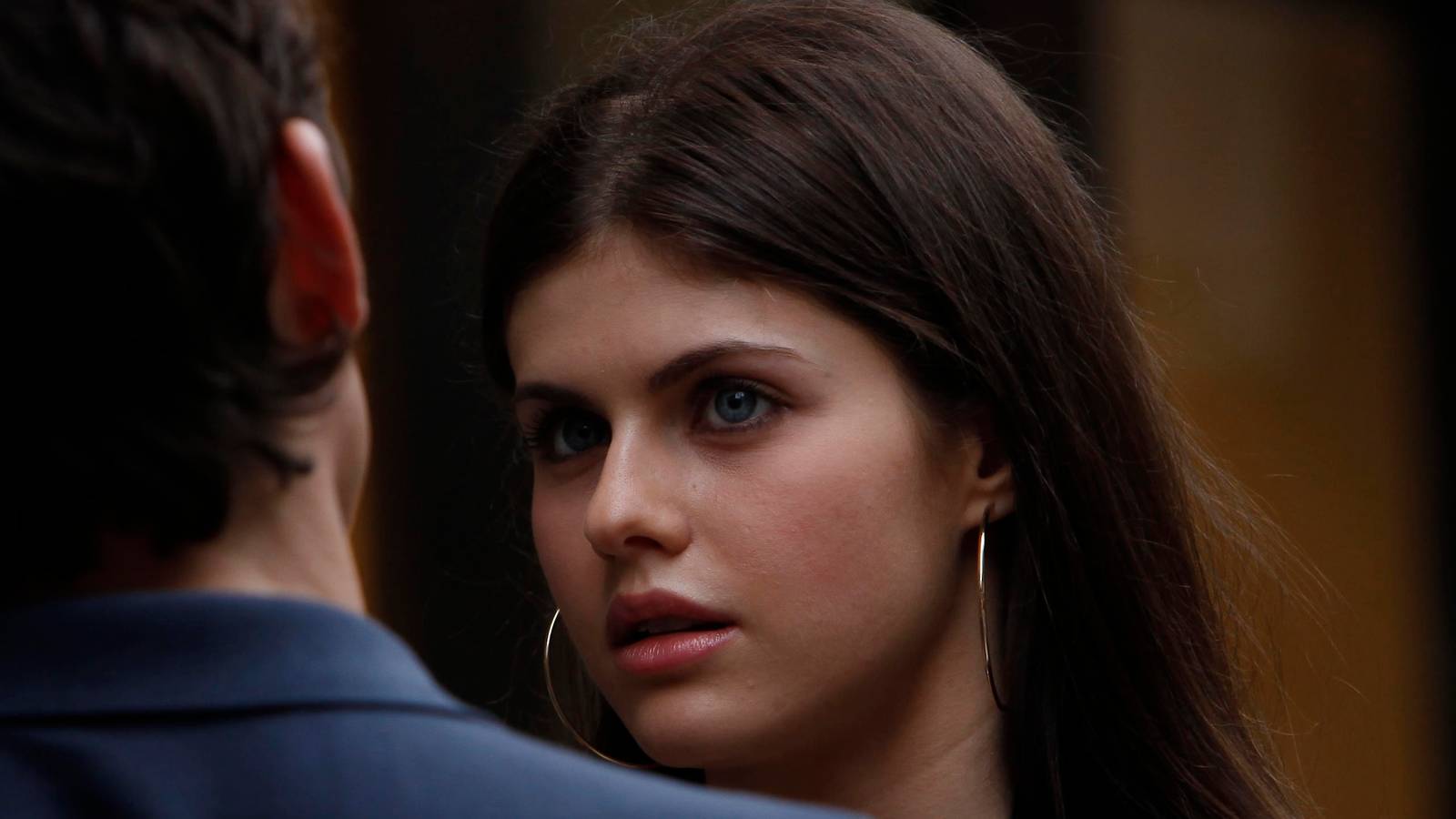 Matt Bomer and Alexandra Daddario in White Collar-1