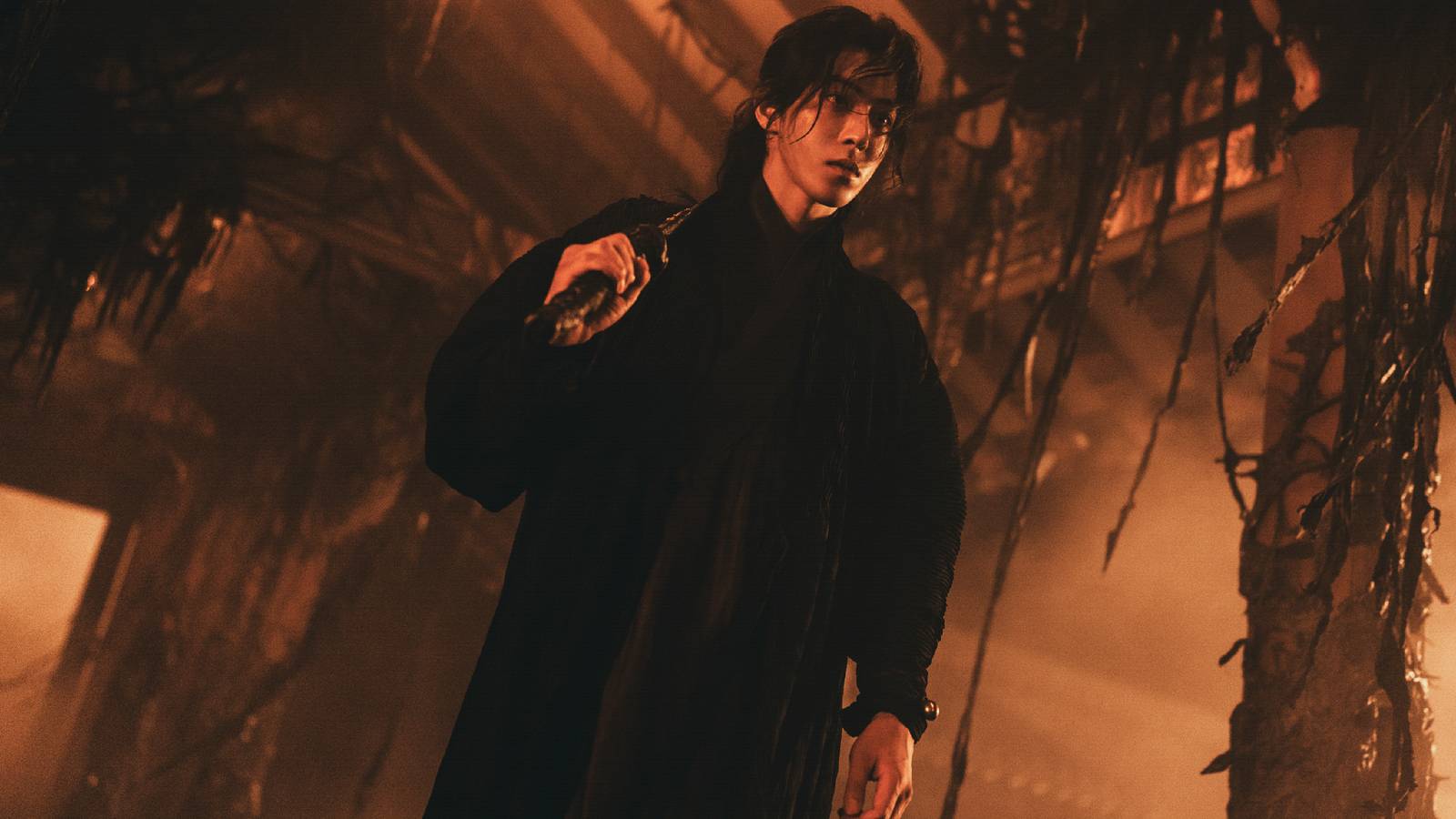 NAM JOO HYUK as Gu-cheon in Netflix's The East Palace