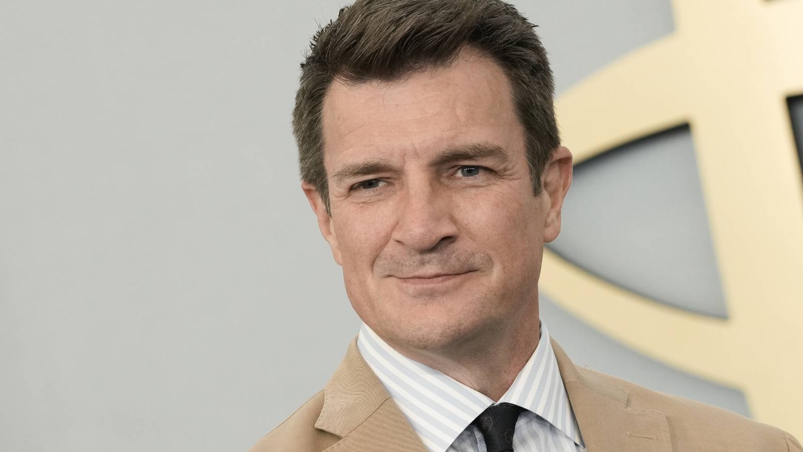 Lanterns, Starring Nathan Fillion, Becomes #1 on HBO Max After 1 Day