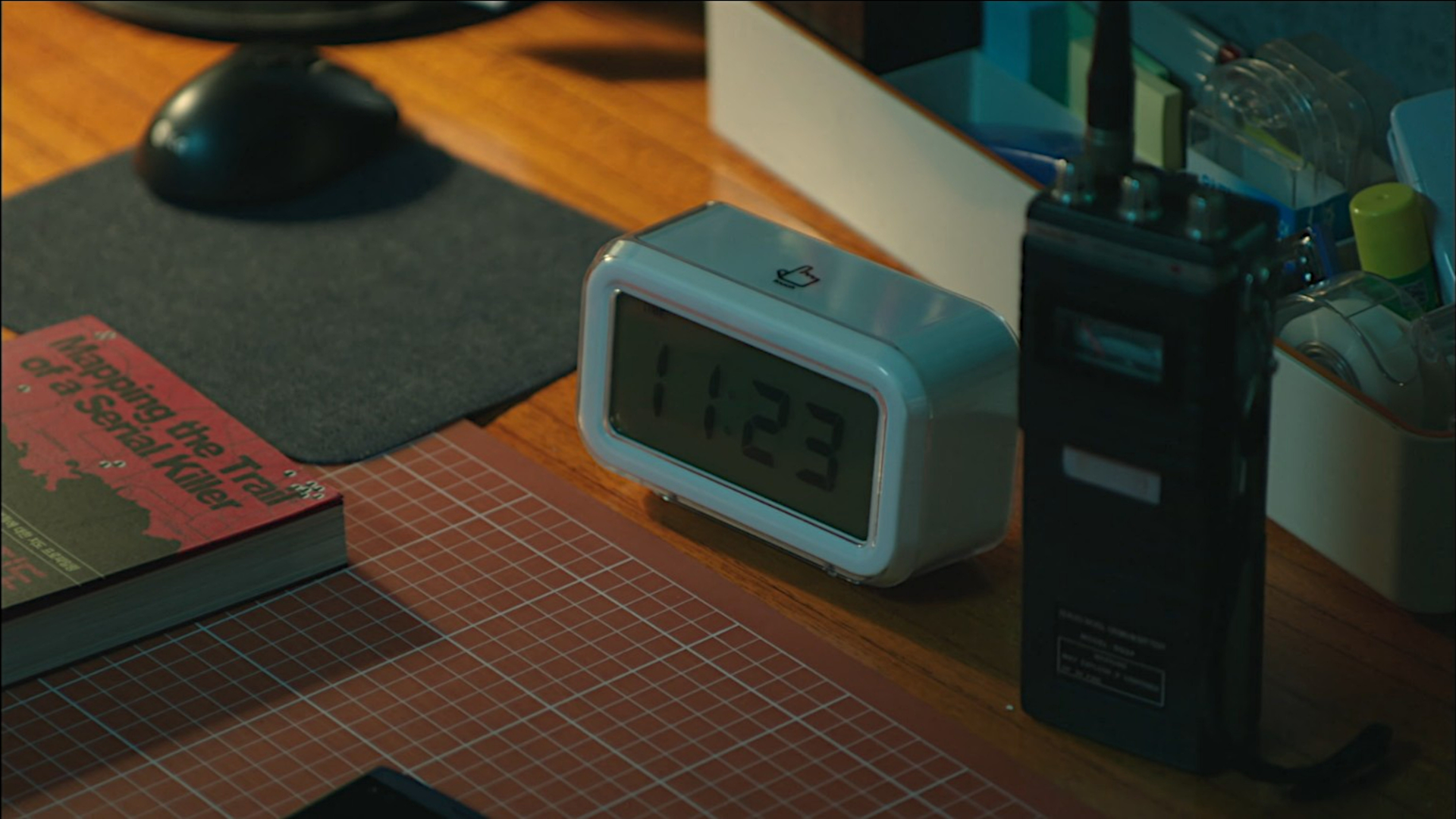 Netflix Best Time-Travel Crime Thriller Signal