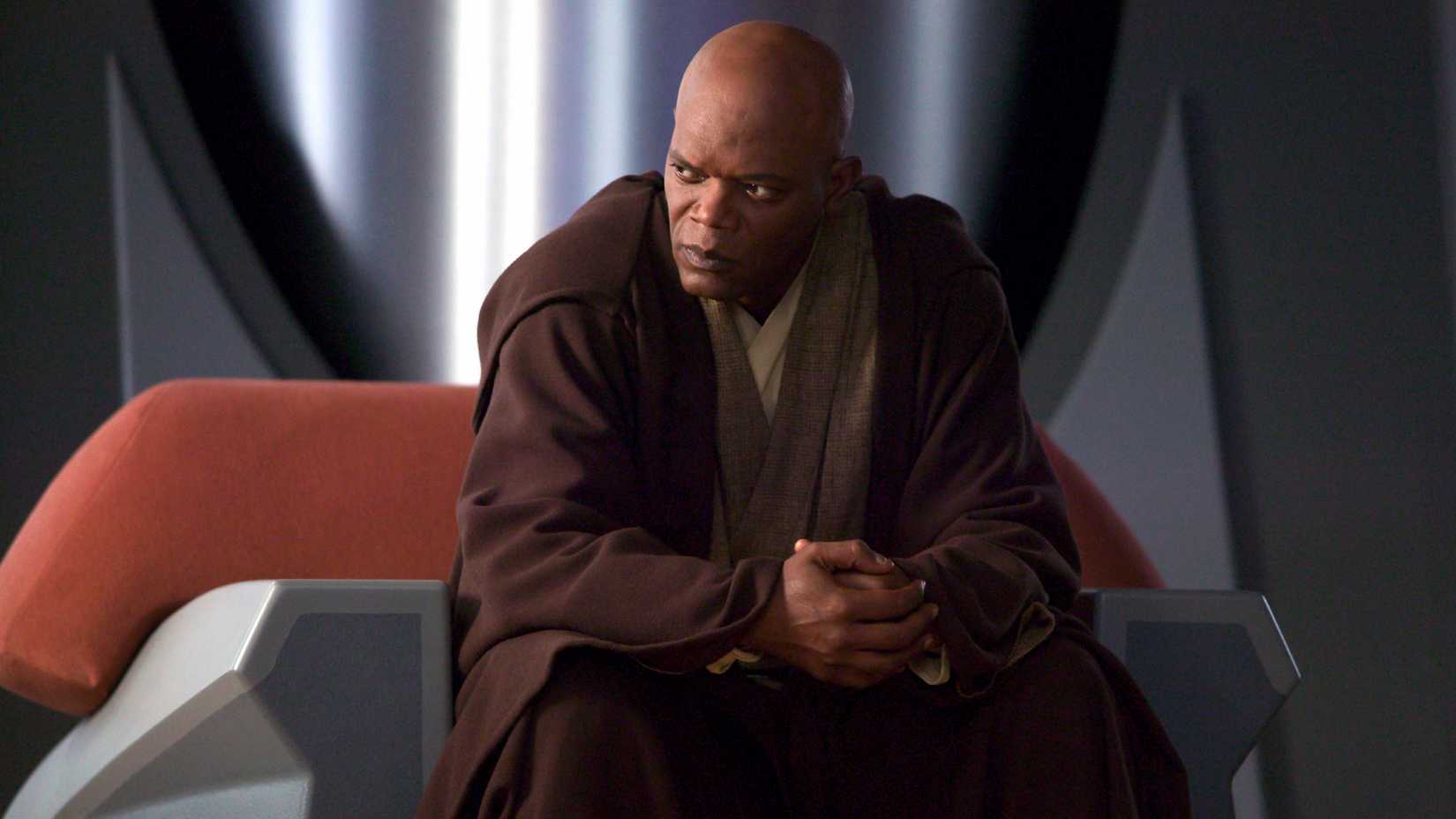 Samuel L. Jackson as Mace Windu in Star Wars Episode III - Revenge of the Sith