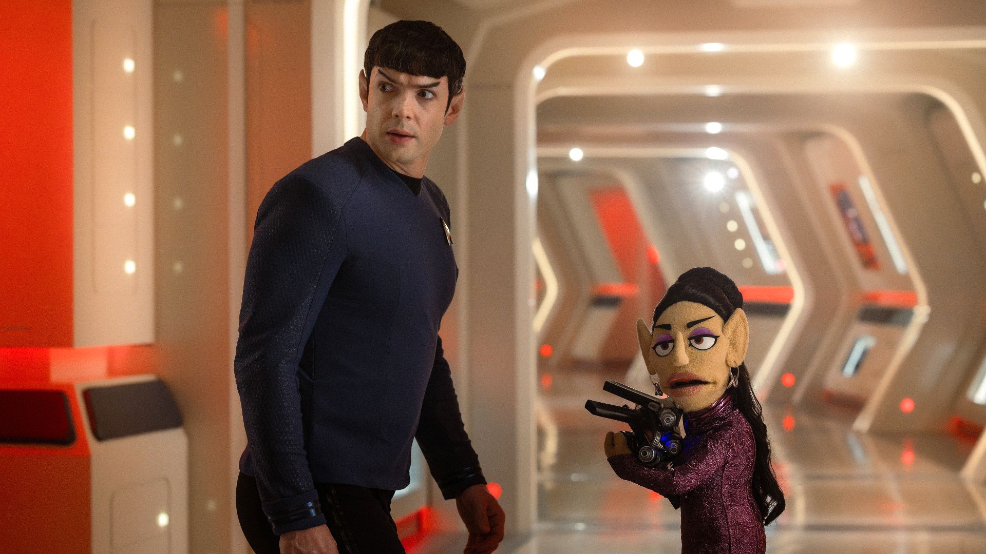 Star Trek: Strange New Worlds’ Ethan Peck Reacts To Spock’s Romantic Puppet Kiss