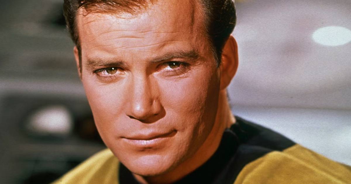screenrant.com - Robert Wood - Star Trek Officially Debuts Captain Kirk's Hardcore New Design