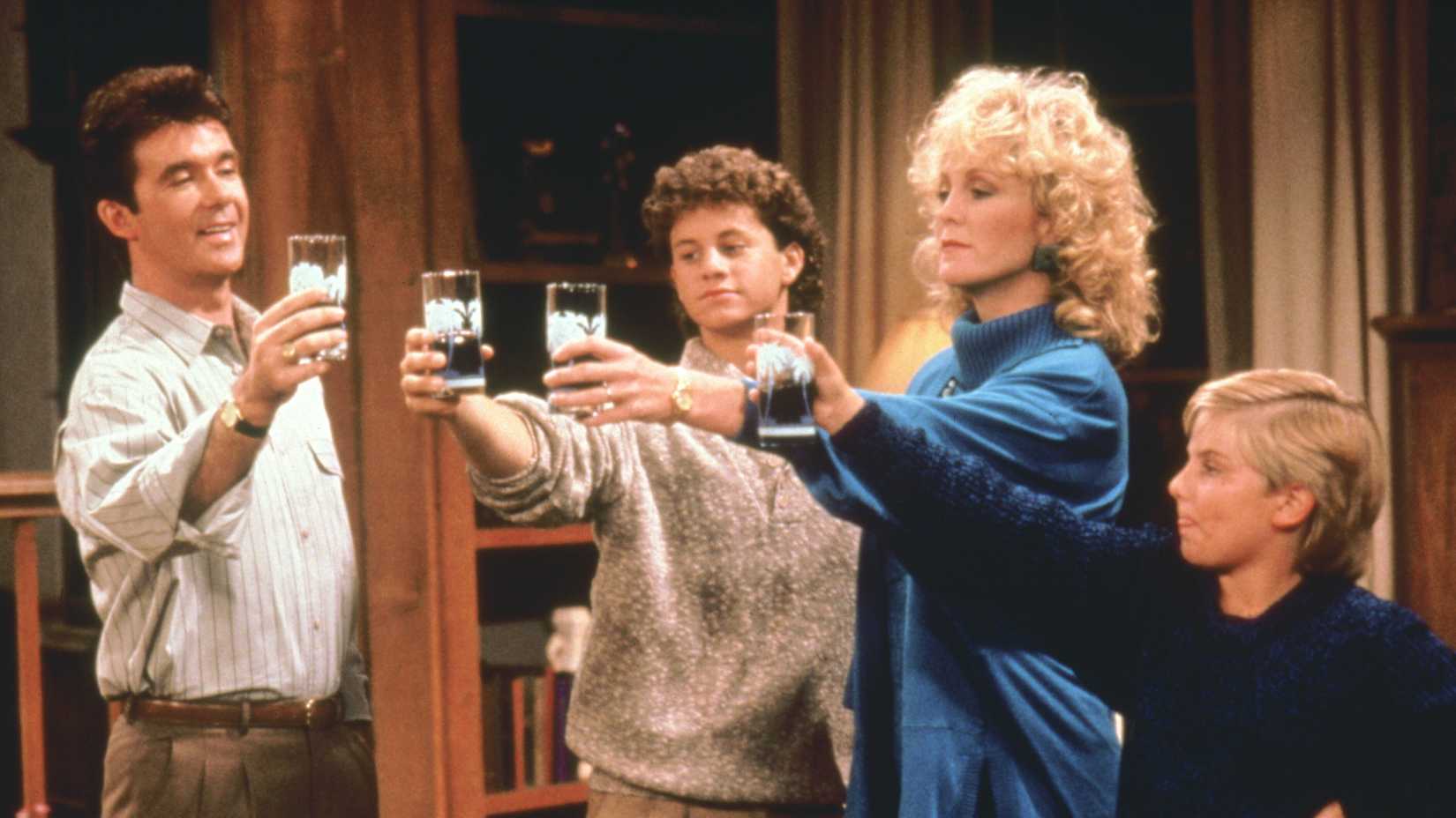 The Seavers cheers in Growing Pains