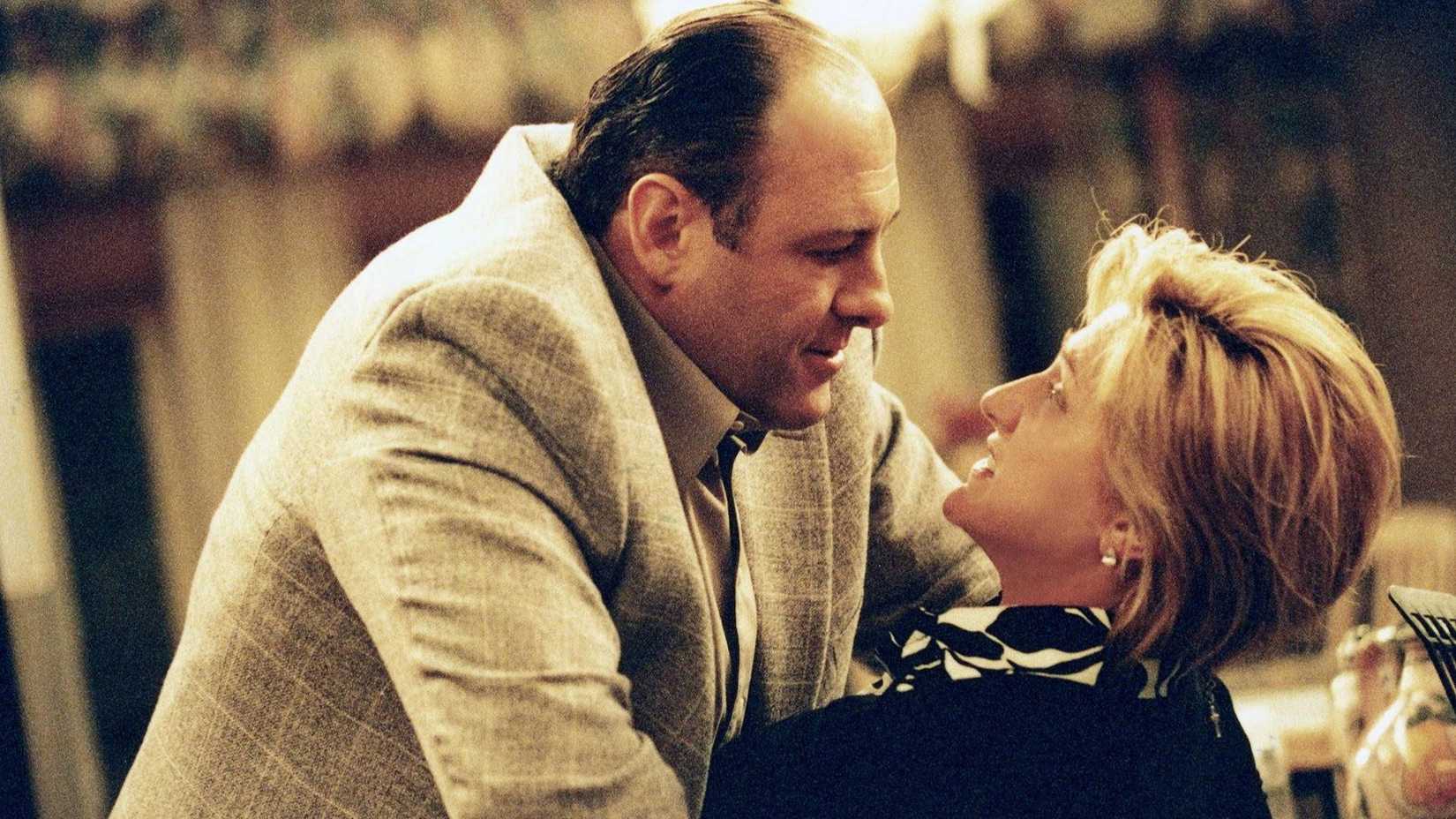Tony (James Gandolfini) threatening Carmela (Edie Falco) in The Sopranos episode, Whitecaps.