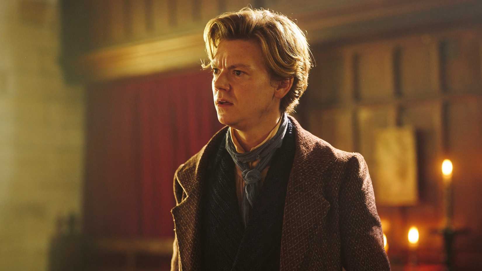 Thomas Brodie-Sangster as Jack _Dodger_ Dawkins in The Artful Dodger season 2