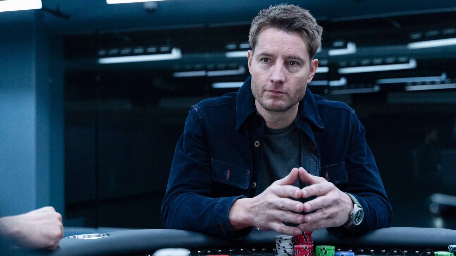 Still of Justin Hartley as Colter Shaw in Tracker.