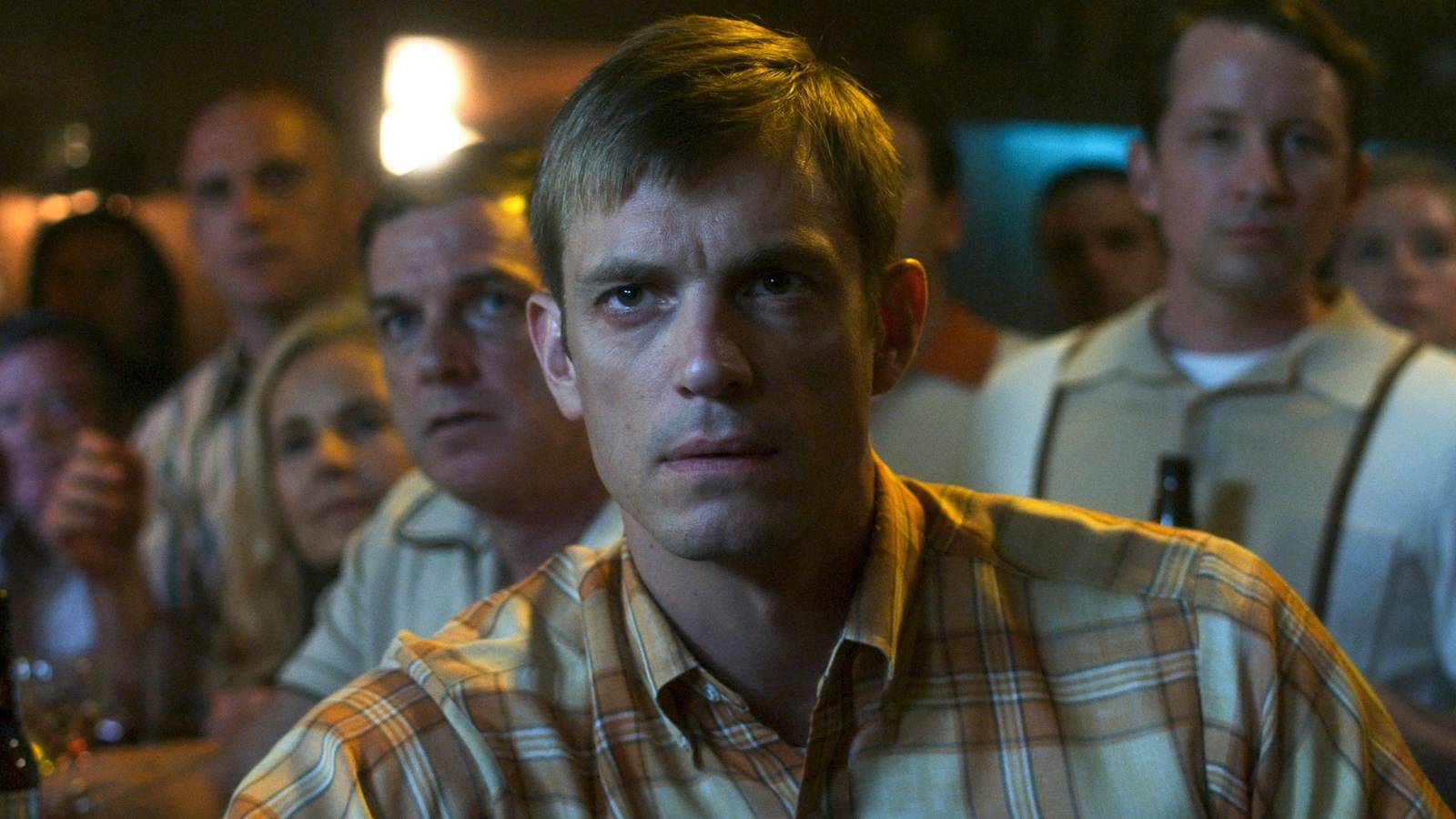 Joel Kinnaman's New Series Coming Next Month Is Mindhunter Meets Zero Dark Thirty