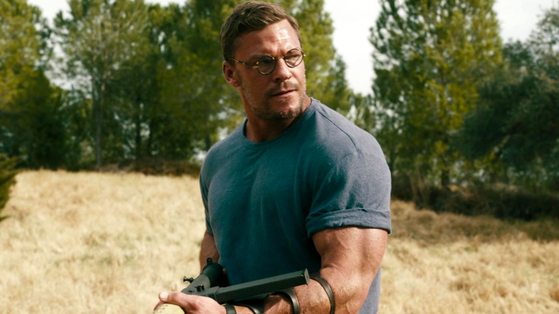 Alan Ritchson & Henry Cavill’s 120-Minute Action Thriller Is Officially Netflix’s #1 Movie image